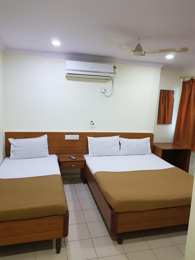 Hotel Super Mumbai Exterior photo