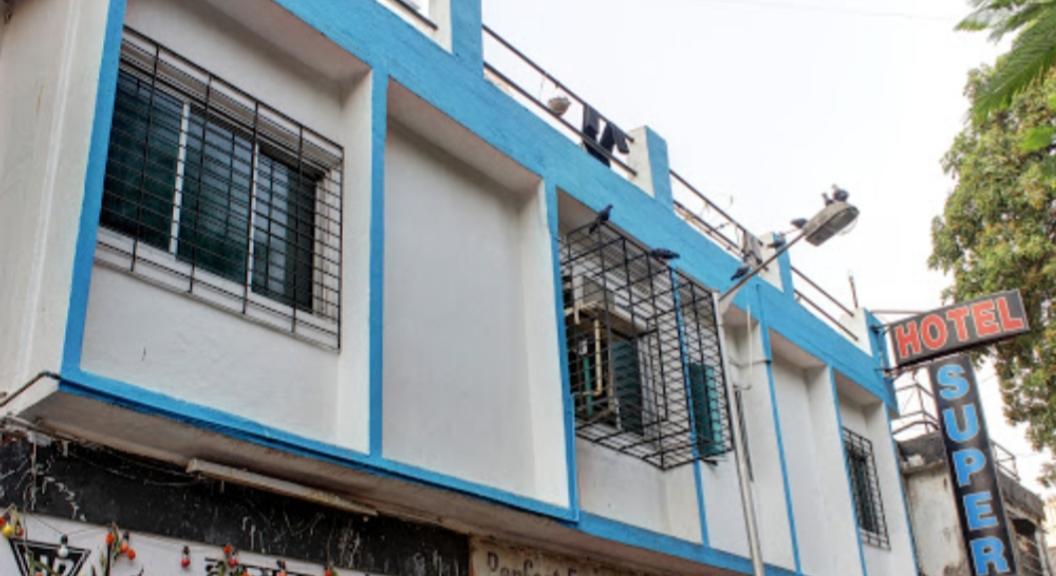 Hotel Super Mumbai Exterior photo